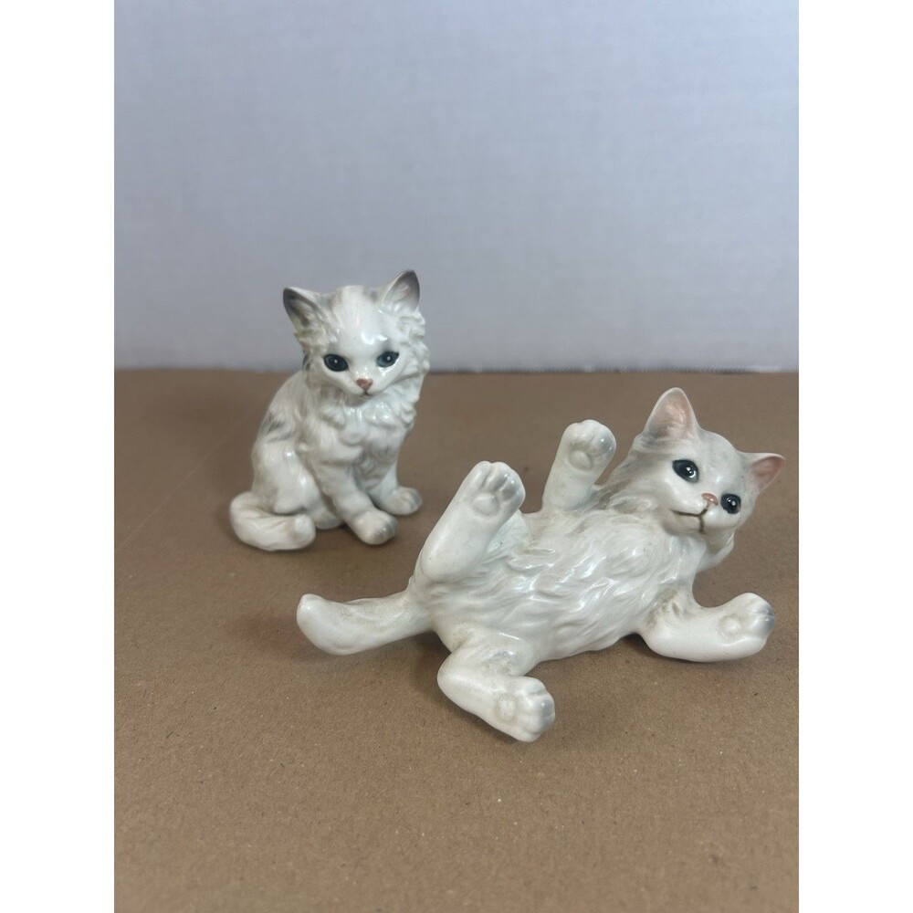Vintage Porcelain Ceramic Cat Figurine Set of 2 White Gray Kittens Feline Decor - Picture 11 of 11